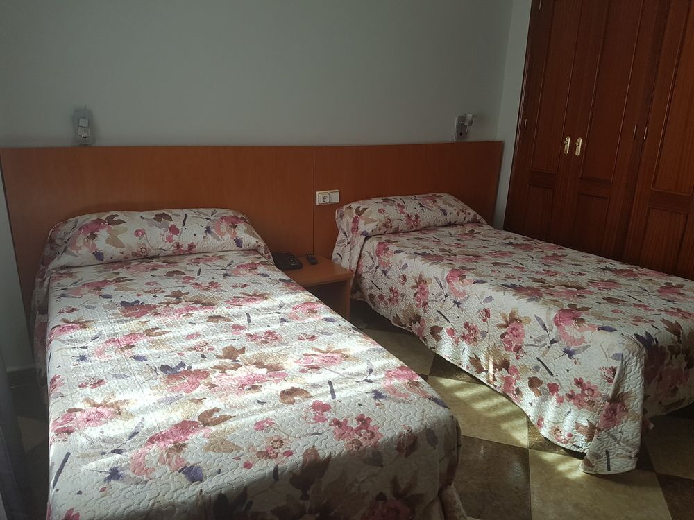 Hotel Juan Carlos Torrevieja Eksteriør billede